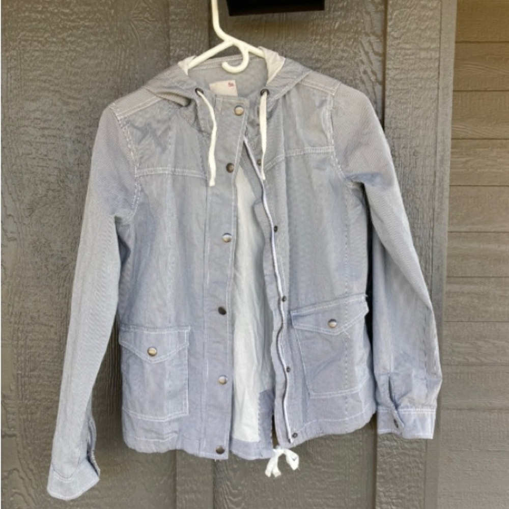 Women’s Lightweight Jacket